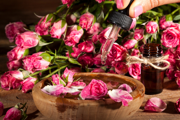 How to make rose essential oil 3